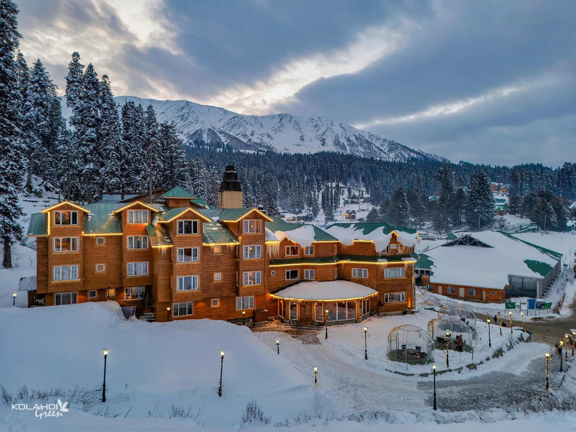 Kolahoi Green Heights Gulmarg | ★★★★