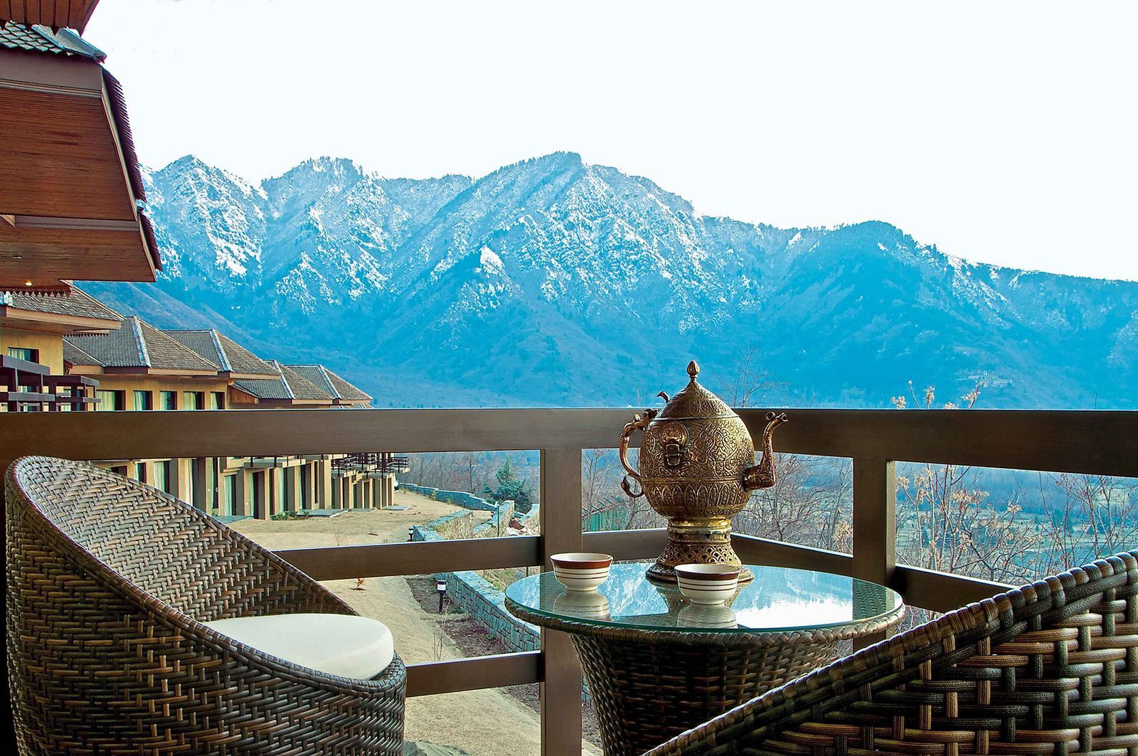 Kashmir | Family Express | Houseboat Delights