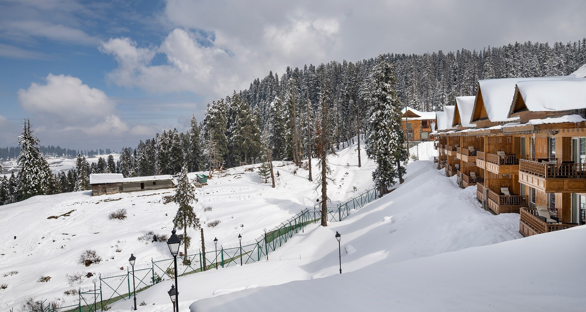 Discover Kashmir | Perfect Family Vacation
